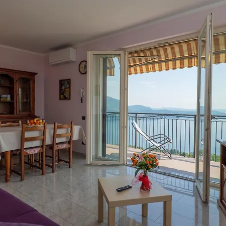 Apartment Casetta Di Rosetta